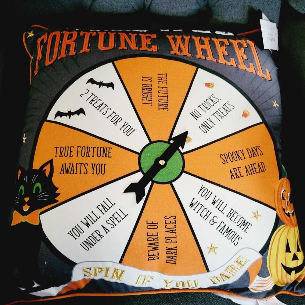 Isaac Mizrahi Fortune Teller Wheel Halloween Accent Pillow 20" Arrow Spins NWT
